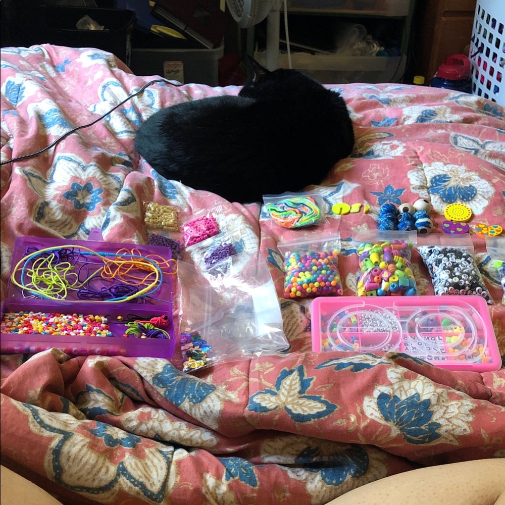 Craft Bead and Bracelet Making Kit - Pink and Multicolor